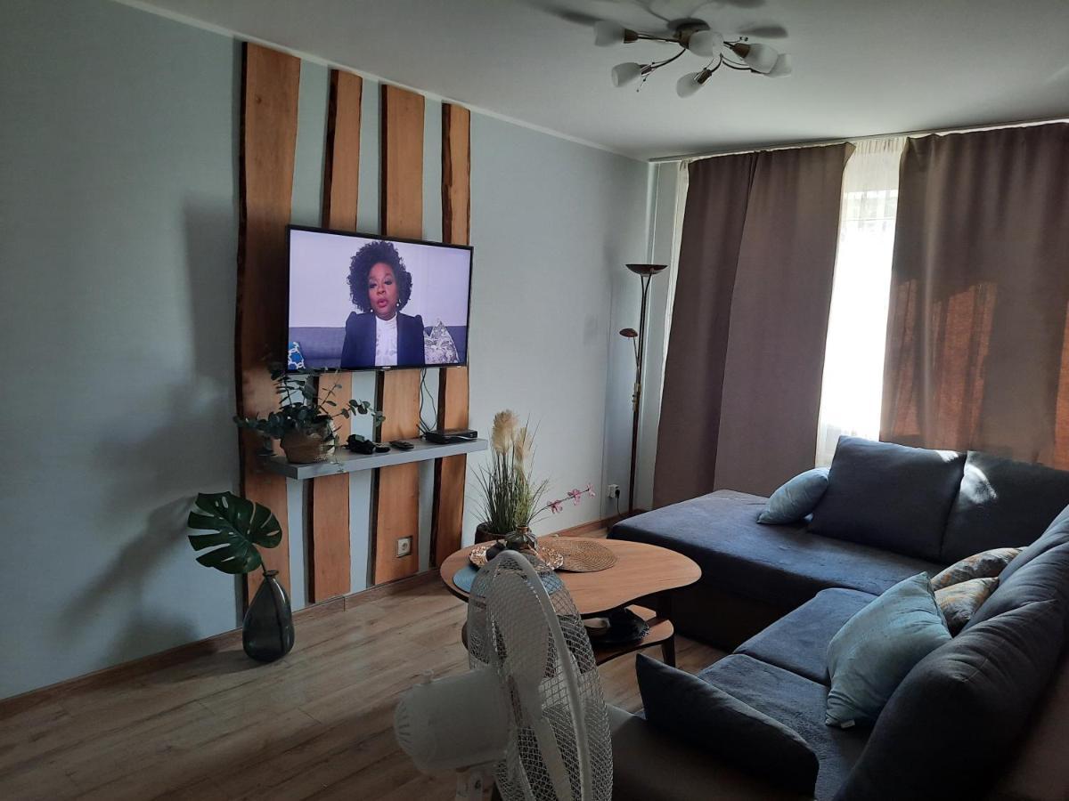 Cosy Home 10 Min From City Center Tallin Exterior foto