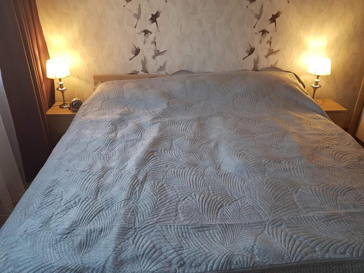 Cosy Home 10 Min From City Center Tallin Exterior foto